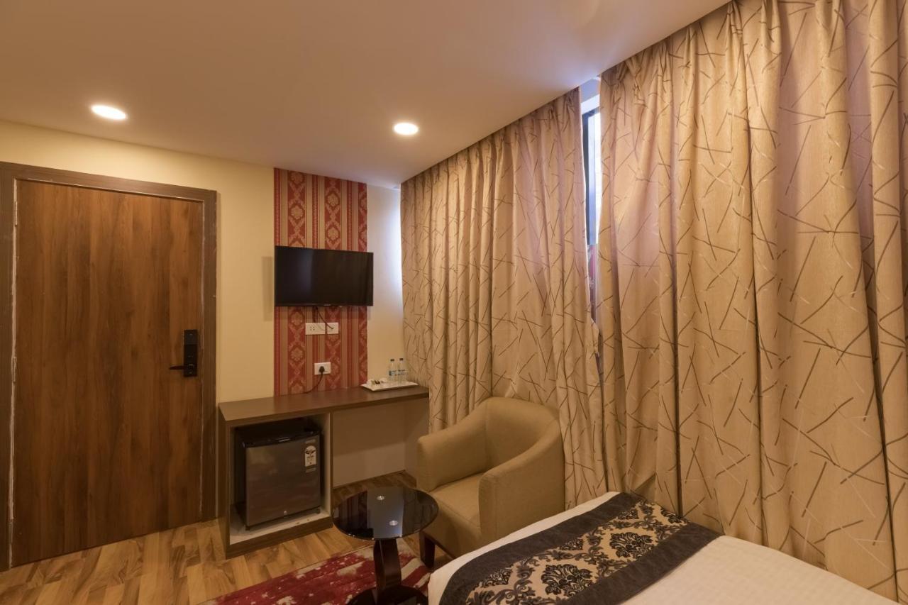 Capital O 624 Hotel Rudra View Pvt. Ltd. Pashupatināth Dış mekan fotoğraf